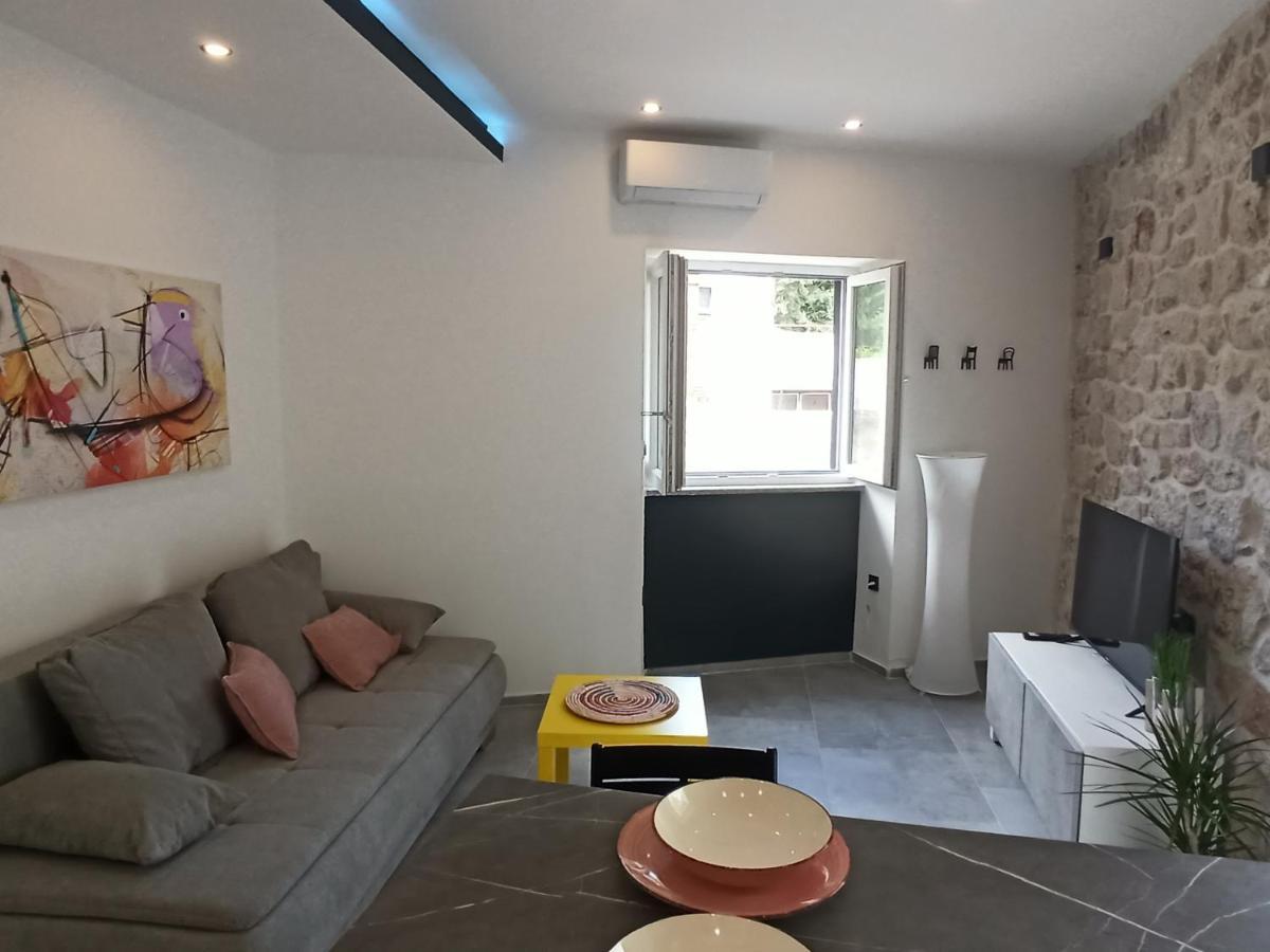Grannyanny Apartment Sibenik Ngoại thất bức ảnh